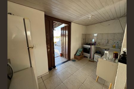 Casa à venda com 150m², 9 quartos e 2 vagas Casa à venda com 150m², 9 quartos e 2 vagasCozinha Anexo 4