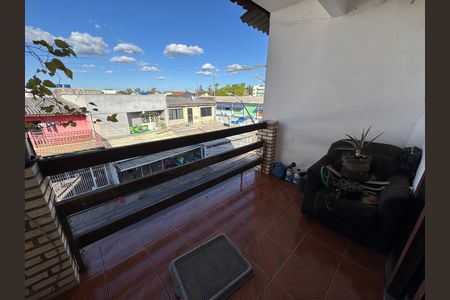 Casa à venda com 150m², 9 quartos e 2 vagas Casa à venda com 150m², 9 quartos e 2 vagasVaranda Anexo 3