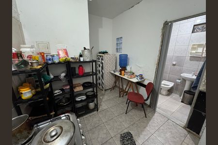Casa à venda com 150m², 9 quartos e 2 vagas Casa à venda com 150m², 9 quartos e 2 vagasCozinha anexo 1