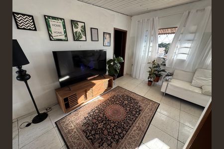 Casa à venda com 150m², 9 quartos e 2 vagas Casa à venda com 150m², 9 quartos e 2 vagasSala Anexo 4
