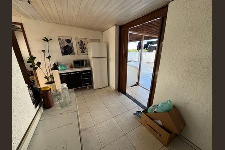 Casa à venda com 150m², 9 quartos e 2 vagas Casa à venda com 150m², 9 quartos e 2 vagasCozinha Anexo 4