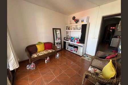 Casa à venda com 150m², 9 quartos e 2 vagas Casa à venda com 150m², 9 quartos e 2 vagasSala Anexo 3