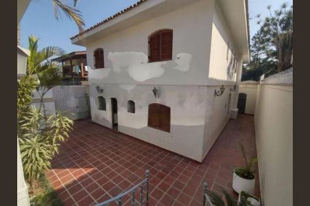 Casa à venda com 4 quartos, 360m² em Interlagos, São Paulo