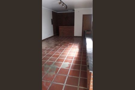 Casa à venda com 4 quartos, 360m² em Interlagos, São Paulo