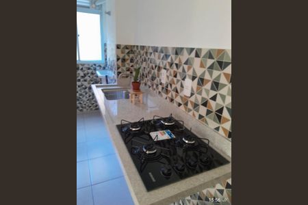 Foto 06 de apartamento para alugar com 2 quartos, 41m² em Jardim Arpoador, São Paulo