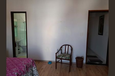 Casa à venda com 3 quartos, 144m² em Vila Campo Grande, São Paulo