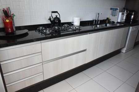 cozinha de apartamento à venda com 3 quartos, 229m² em Retiro, Jundiaí