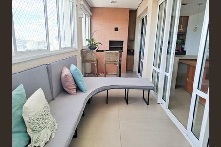 Apartamento à venda com 229m², 3 quartos e 4 vagasChurrasqueira