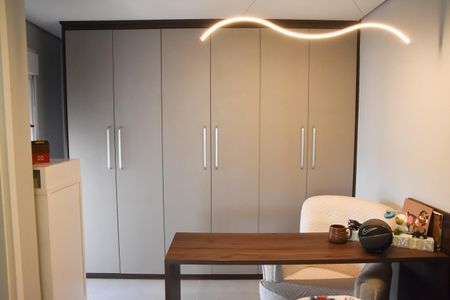 Apartamento à venda com 229m², 3 quartos e 4 vagassuite 3