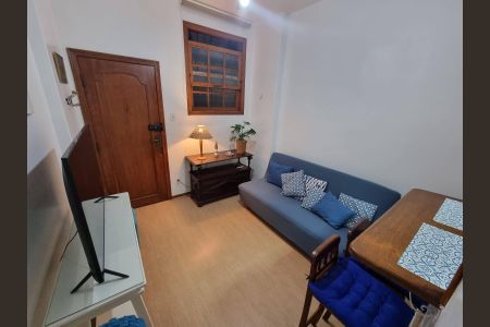 Sala de apartamento à venda com 1 quarto, 35m² em Leme, Rio de Janeiro