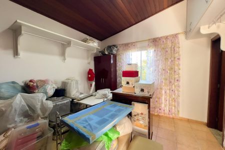 Casa de condomínio à venda com 356m², 4 quartos e 5 vagas Casa de condomínio à venda com 356m², 4 quartos e 5 vagasSuíte 2