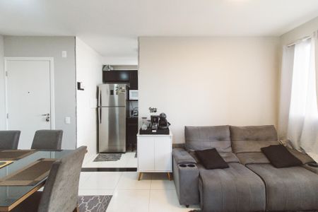 Sala de apartamento para alugar com 2 quartos, 39m² em Vila Pedra Branca, São Paulo