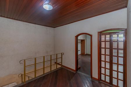 Casa à venda com 150m², 3 quartos e 3 vagasHall Quartos 