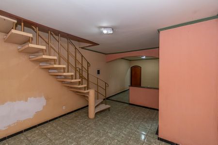 Casa à venda com 150m², 3 quartos e 3 vagasSala de Estar/TV