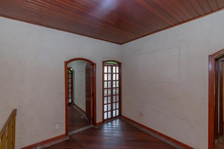 Casa à venda com 150m², 3 quartos e 3 vagasHall Quartos 