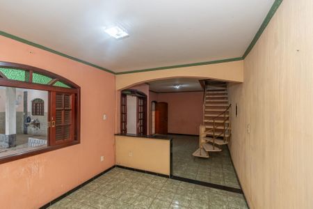 Casa à venda com 150m², 3 quartos e 3 vagasSala de Estar/TV