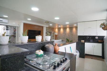 Casa para alugar com 360m², 3 quartos e 4 vagasCozinha