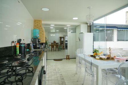 Casa para alugar com 360m², 3 quartos e 4 vagasCozinha