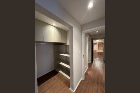 Apartamento à venda com 150m², 3 quartos e 1 vaga