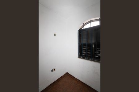 Quarto de Serviço de casa para alugar com 4 quartos, 150m² em Campo Grande, Rio de Janeiro