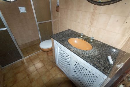 Casa para alugar com 150m², 4 quartos e 2 vagasBanheiro de serviço