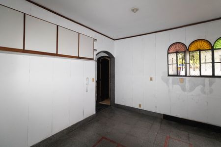 Casa para alugar com 150m², 4 quartos e 2 vagasCozinha e Área de serviço