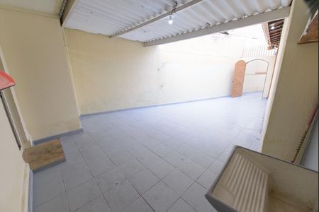 Casa para alugar com 70m², 1 quarto e sem vagaÁrea de Serviço