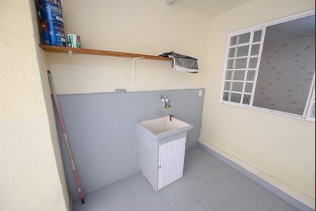 Casa para alugar com 70m², 1 quarto e sem vagaÁrea de Serviço