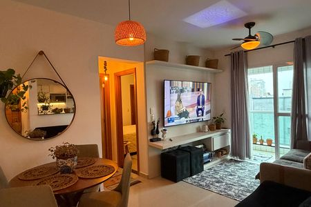 Sala de apartamento para alugar com 2 quartos, 75m² em Embaré, Santos
