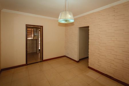 Casa para alugar com 3 quartos, 199m² em Planalto, Belo Horizonte