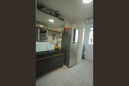 Apartamento à venda com 54m², 2 quartos e 2 vagasCozinha 