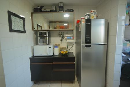 Apartamento à venda com 54m², 2 quartos e 2 vagasCozinha 