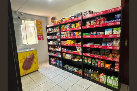 Apartamento à venda com 54m², 2 quartos e 2 vagasMini mercado 