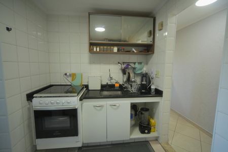 Apartamento à venda com 54m², 2 quartos e 2 vagasCozinha 