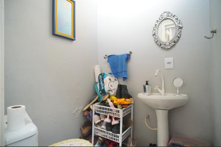 Casa à venda com 100m², 1 quarto e 3 vagasLavabo