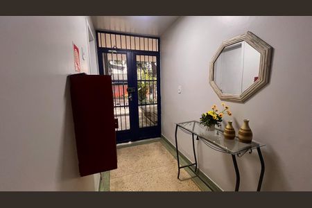 Apartamento à venda com 62m², 2 quartos e 1 vagaHall