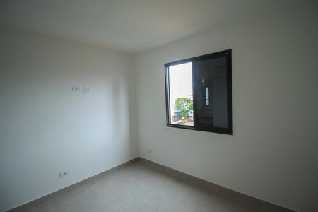 Quarto 1 de apartamento para alugar com 2 quartos, 38m² em Vila Canero, São Paulo