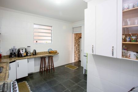 Casa para alugar com 442m², 4 quartos e 6 vagasCozinha 2