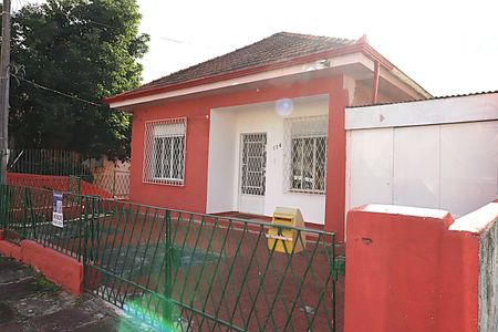 Casa à venda com 220m², 4 quartos e 1 vagaFachada