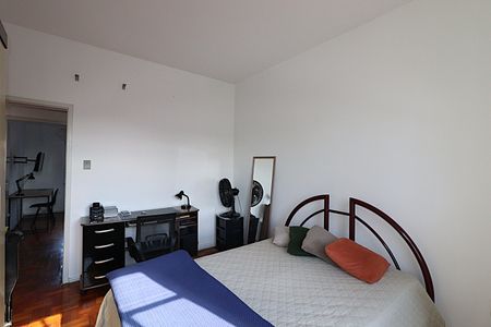 Casa à venda com 220m², 4 quartos e 1 vagaQuarto 2