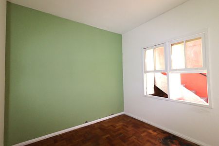 Casa à venda com 220m², 4 quartos e 1 vagaQuarto 4