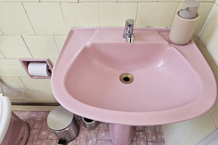 Casa à venda com 220m², 4 quartos e 1 vagaBanheiro 1
