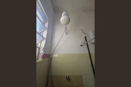 Casa à venda com 220m², 4 quartos e 1 vagaBanheiro 1