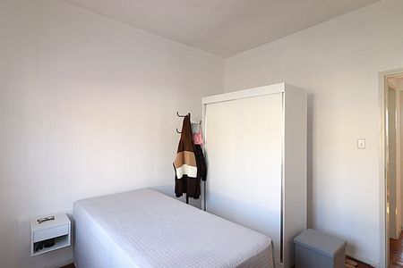 Casa à venda com 220m², 4 quartos e 1 vagaQuarto 1