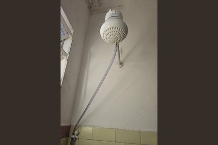Casa à venda com 220m², 4 quartos e 1 vagaBanheiro 1