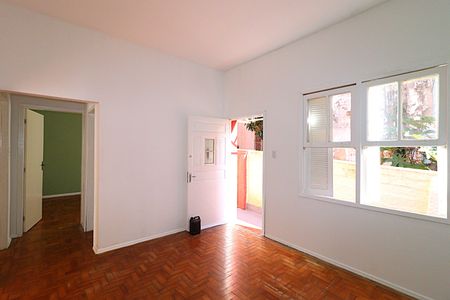 Casa à venda com 220m², 4 quartos e 1 vagaSala 2