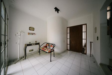 Casa à venda com 275m², 5 quartos e 2 vagasCasa 1 - Hall