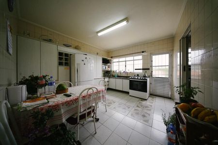Casa à venda com 275m², 5 quartos e 2 vagasCasa 1 - Cozinha