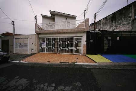 Casa à venda com 275m², 5 quartos e 2 vagasFachada
