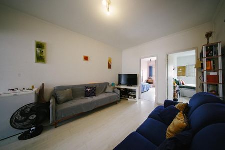 Casa à venda com 275m², 5 quartos e 2 vagasCasa 1 - Sala 2